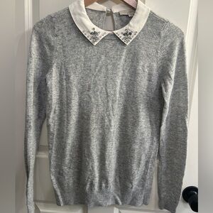 Like new LOFT Heather Gray Sweater with Embellished White Collar. Size XS.